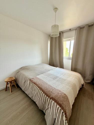 Appartement 4 personnes, Plage 2 min , Bus direct Cannes centre