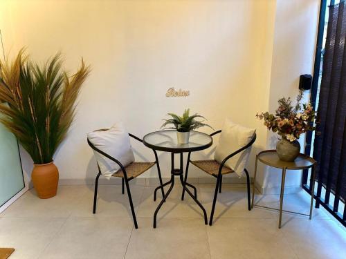 URBAN HOME CENTER - brisa