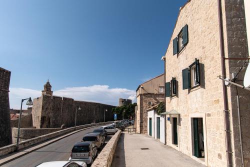 Ragusa City Walls Apartments