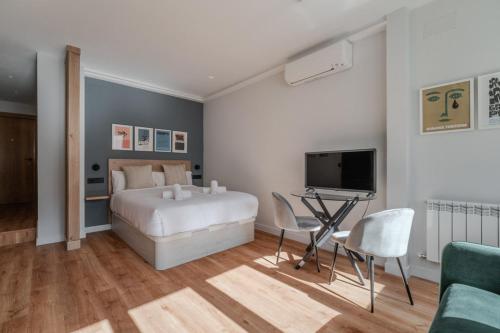 Central Cozy -Studio -Las Letras