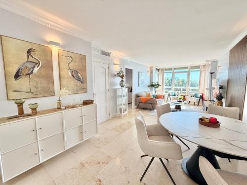 Marbella Port II Seaviews - EaW Homes