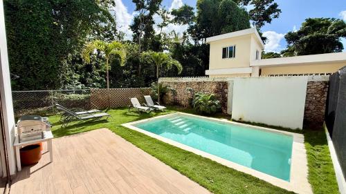 Zen Villa With Pool walking distance from Playa Ballenas