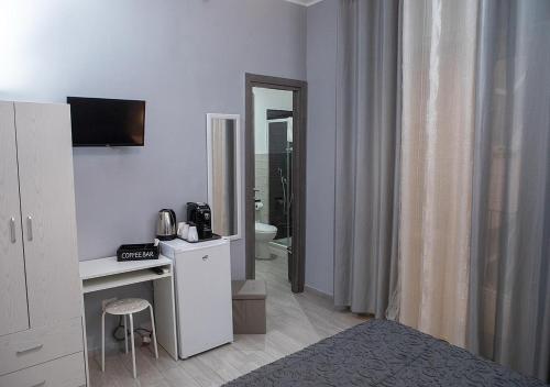 zuroli suite