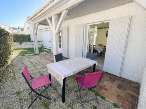 Maison Plain-Pied Centre-Ville, Proche Plage, Jardin Privé, Parking, Animaux Acceptés - FR-1-22-251