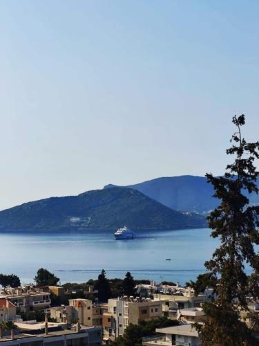 Studio with unique view near the beach!