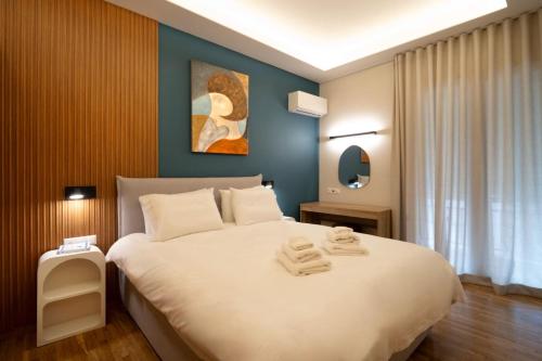 Modern Urban 2BR Petralona Metro Stay