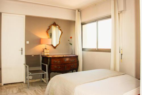 Cannes 2 chambres - Vue mer - Parking - Proche palais festival & Plages