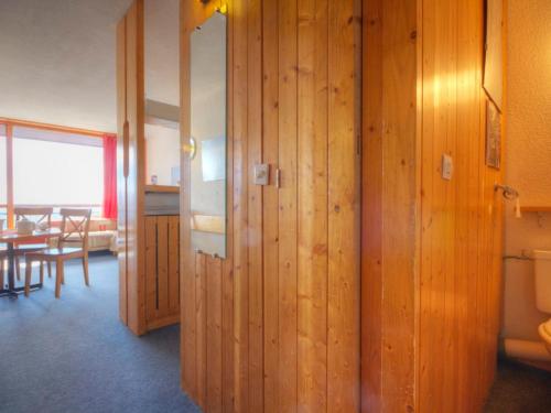 Appartement lumineux au centre, balcon, 5 pers