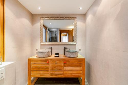 Anémones Chalet, central, 4 bedrooms, sauna and parking
