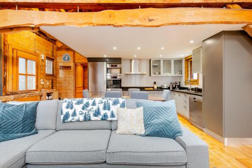 Anémones Chalet, central, 4 bedrooms, sauna and parking