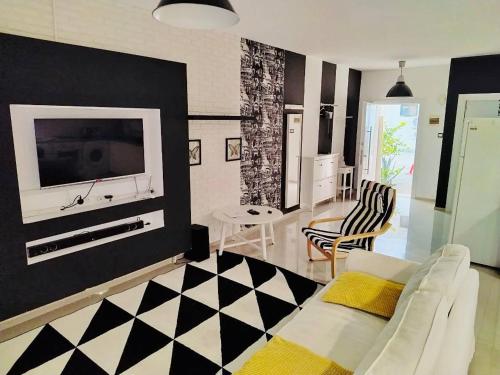 Apartament by the sea E2