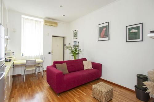 StayEasy Correggio - Milanese Style - Central Area