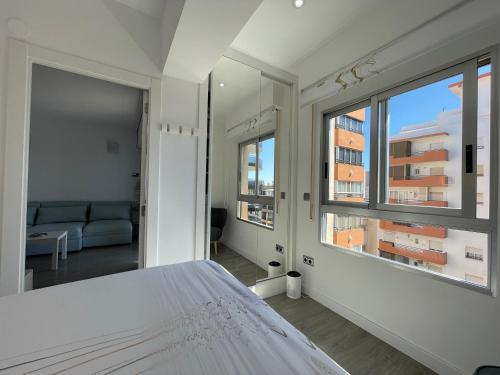 Gabriel Miro, Calpe City Center, Terrace with Beautiful City View, Refurbished Apartment - 1 Min From The Beach