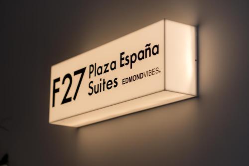 Edmond Vibes Plaza de España Suites photo 47