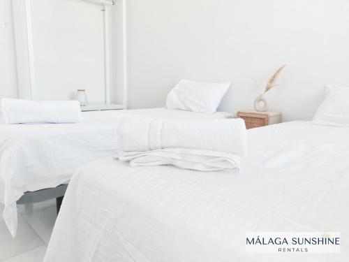 Malaga Sunshine Rentals - Beach Front Penthouse II - Fuengirola