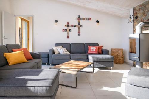 Superbe villa avec piscine située à 2 km de la Grande Plage des Sables