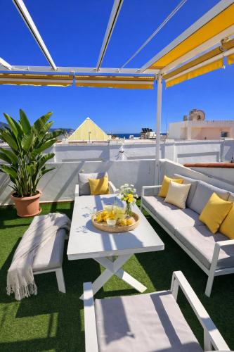 M&G ACQUA Private Pool