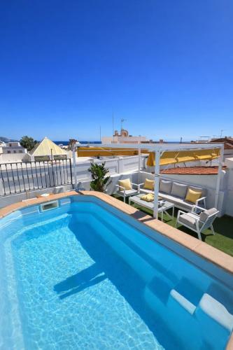 M&G ACQUA Private Pool