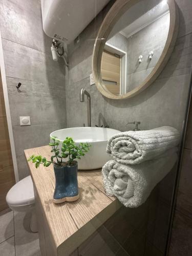 Massena Square Studio AC Old Town 5min Beach