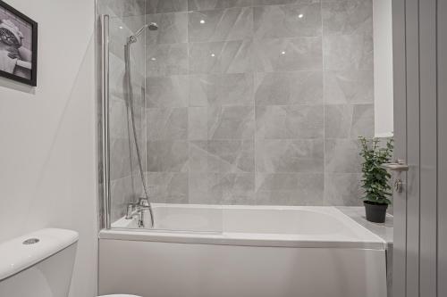 Regent Apartments, York photo 19