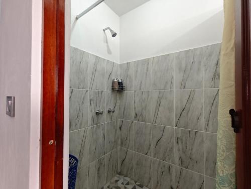 Bany a Casa Hormiga