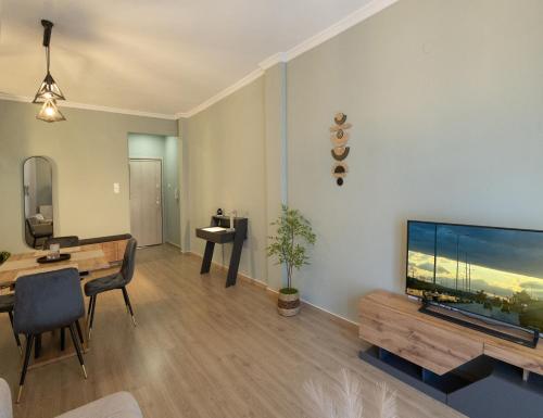 Sunny 85sqm Flat in the centre of Thessaloniki, Delfon 5