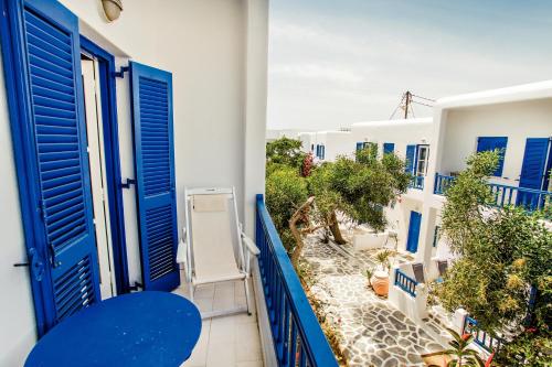 プラティス・ヤロスにあるAcrogiali Beachfront Hotel Mykonosのギャラリーの写真