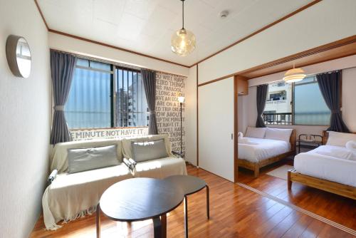 Southerlies Condominium Kumoji 301
