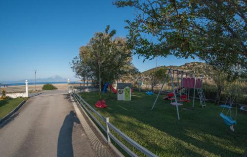 Фотография из галереи Linaraki Studios & Apartments SIKIA HALKIDIKI в городе Сикия