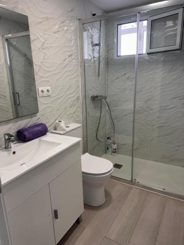 Apartamentos Premium Playa Postiguet 1ª linea