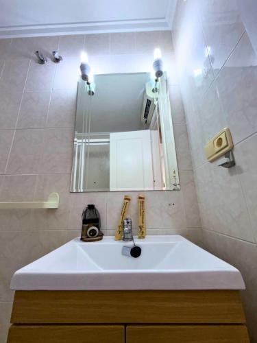 Apartamento Edén 3C: Los Naufragos Beach Area