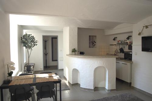 City Suite - Urban & stylish with Garage