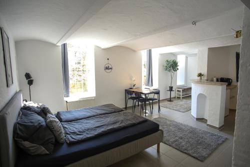 City Suite - Urban & stylish with Garage