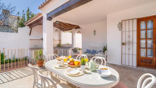 Villa Angeles Nerja by Ruralidays