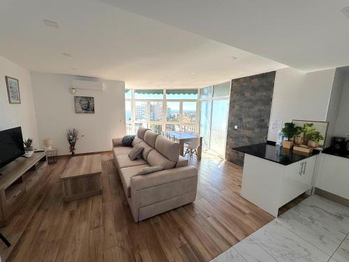 Apartamentos Premium Playa Postiguet 1ª linea
