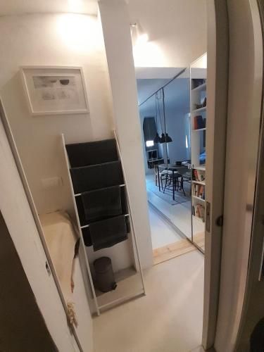 Artist design studio apartman
