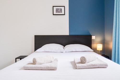 Duo Secret - Chambre Lumineuse Sur Les Allées