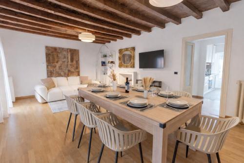 Dolce Vita Milan - Isola Luxury Retreat