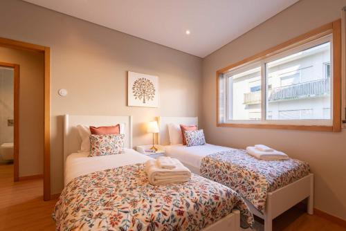 Artistic & Elegant Flat with Terrace by HostWise