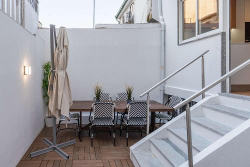 Artistic & Elegant Flat with Terrace by HostWise