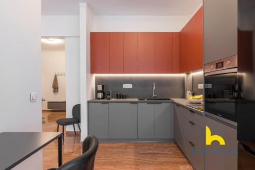 Elegant 3BR Residence - Whirlpool & Luxe Comfort