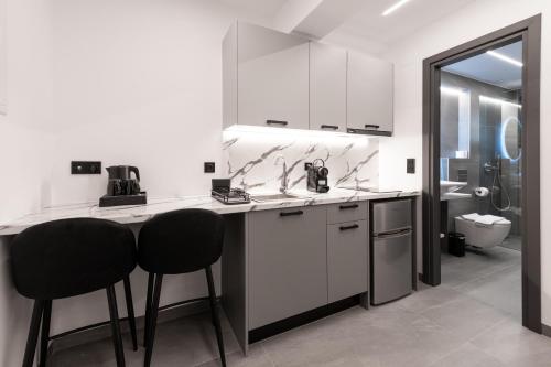 La Boheme modern living