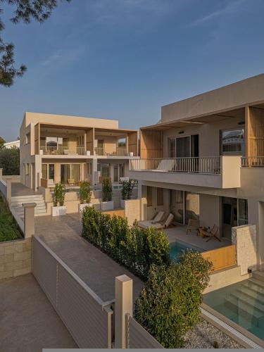 Kiva Luxury Suites Villas