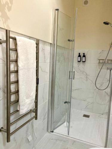 Quiet Studio with garden 8 Min from Beach