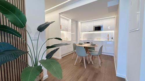 Madeira Bliss I - Apartamento com piscina, varanda, vista mar e estacionamento