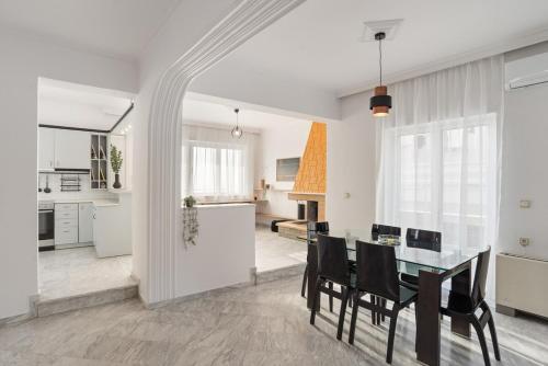 Chania 4 BD Maisonette- Sea & Nature Views by ΜΡS