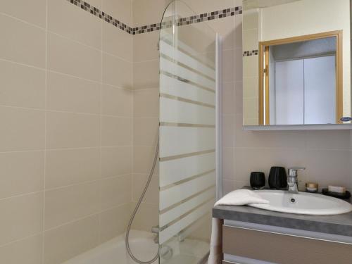 Appartement rénové · Pied des pistes · Animaux admis · Parking · 5 pers