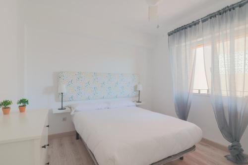 C85 - Brand New 3 Bedroom Apartment by the Center