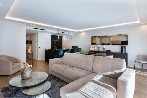 LUXURY EQUINOX 3 Bedrooms