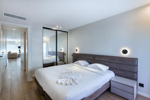 LUXURY EQUINOX 3 Bedrooms